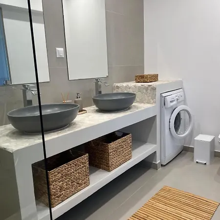 Eleni - First Floor Apartment Alykanas (Zakynthos)